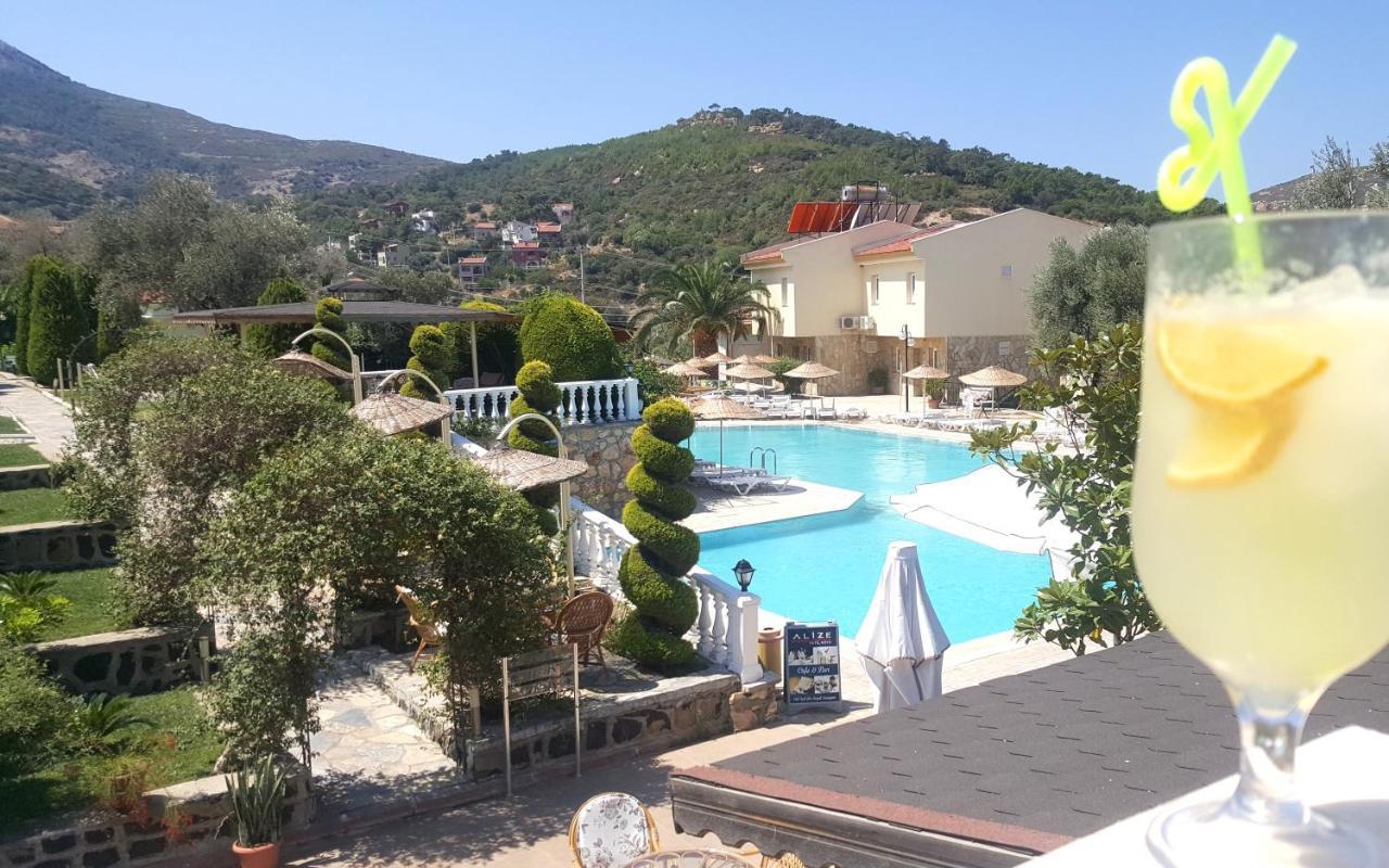 Alize Resort Hotel Yenifoca Eksteriør bilde