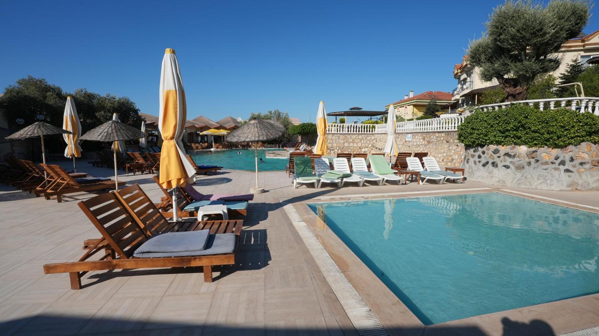 Alize Resort Hotel Yenifoca Eksteriør bilde